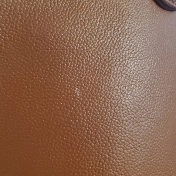 Handbag - Picture 5 of 8